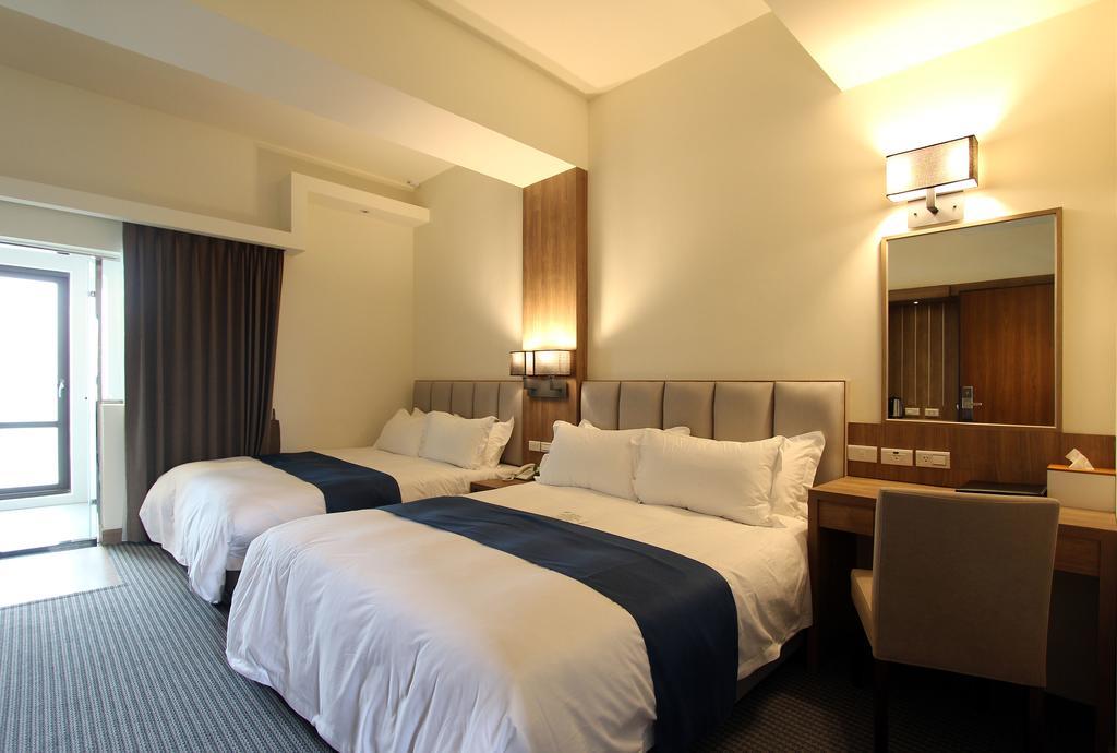 Celebrity 99 Hotel 吉安郷 エクステリア 写真
